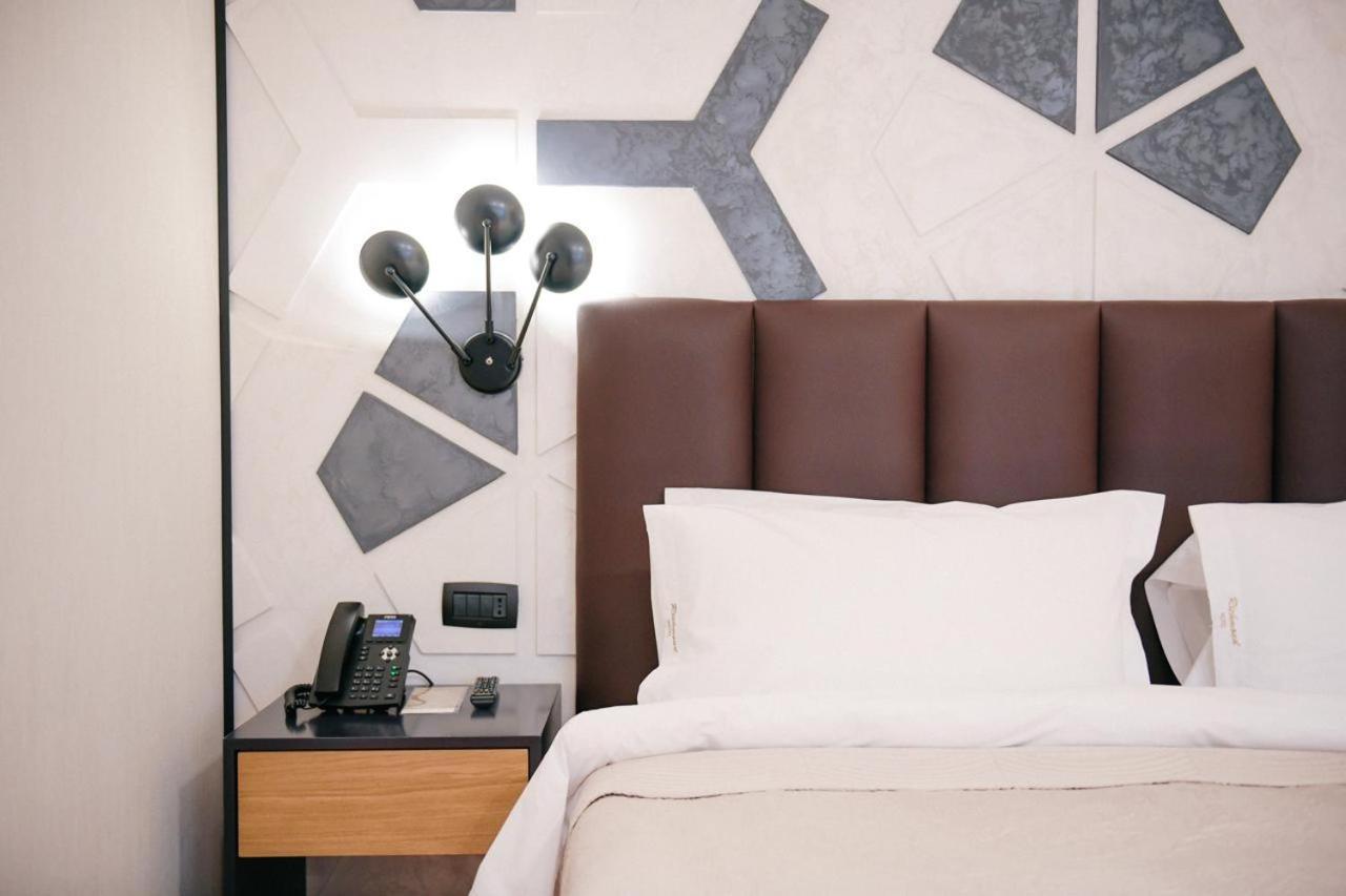 Richmond Hotel コルチャ エクステリア 写真