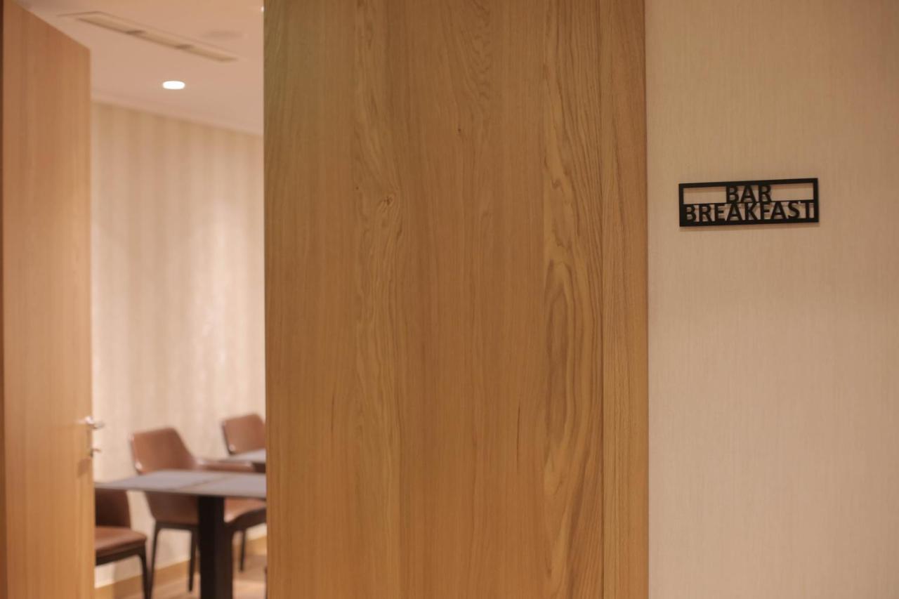 Richmond Hotel コルチャ エクステリア 写真