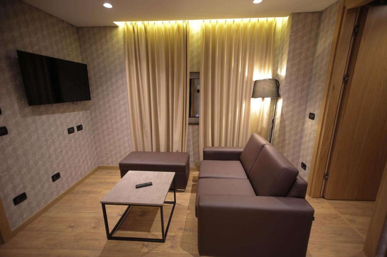 Richmond Hotel コルチャ エクステリア 写真