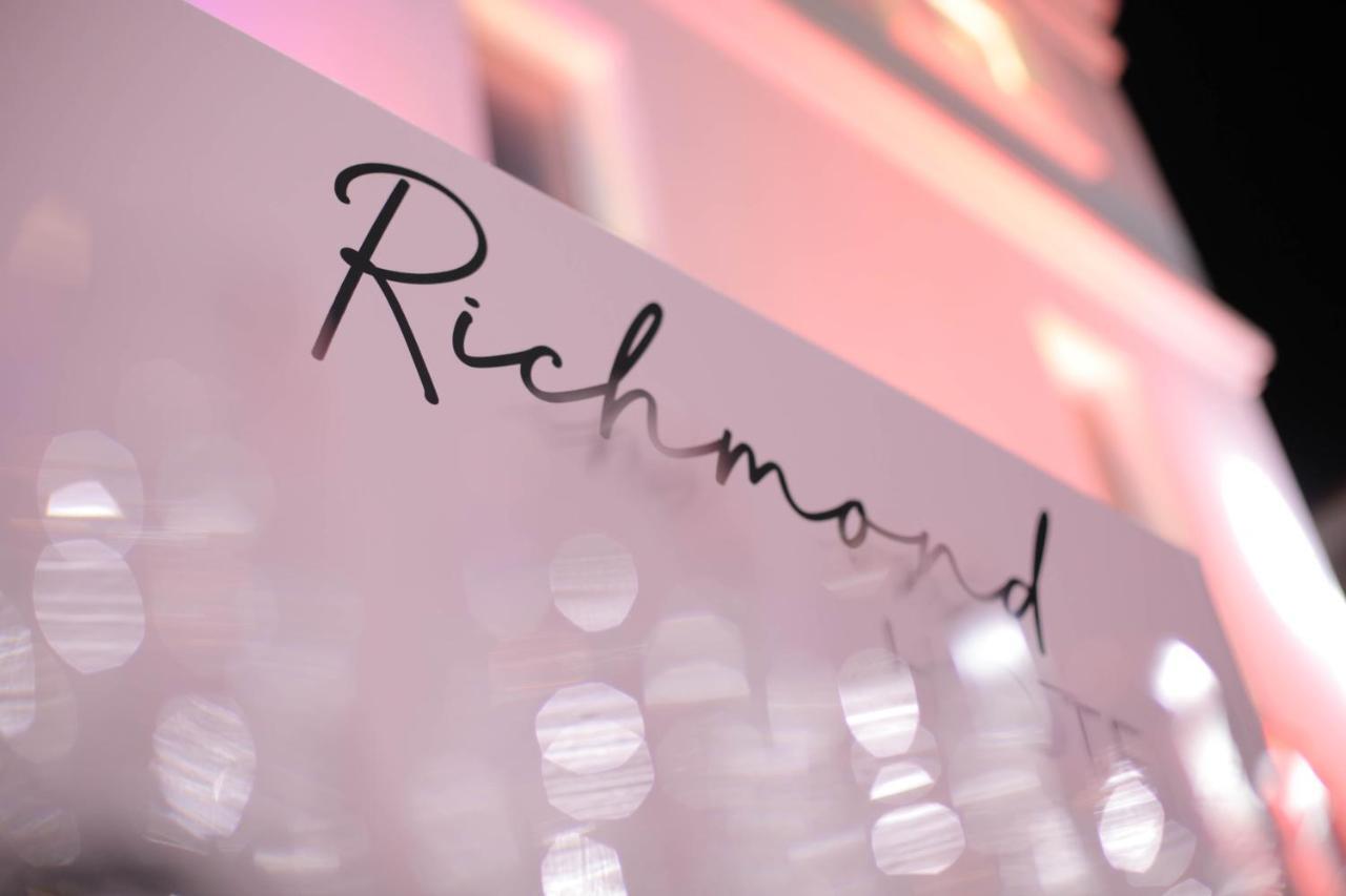 Richmond Hotel コルチャ エクステリア 写真